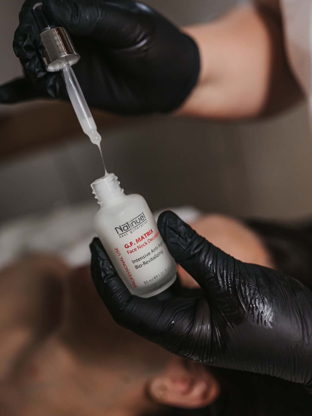 Anti-age ve 30 a v 50: nestačí vědět, že chceme více kolagenu